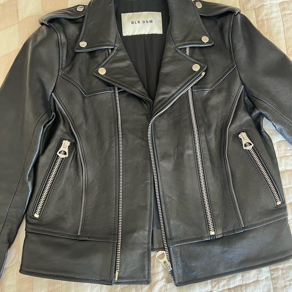 Leather Jacket - Picture 4 of 7